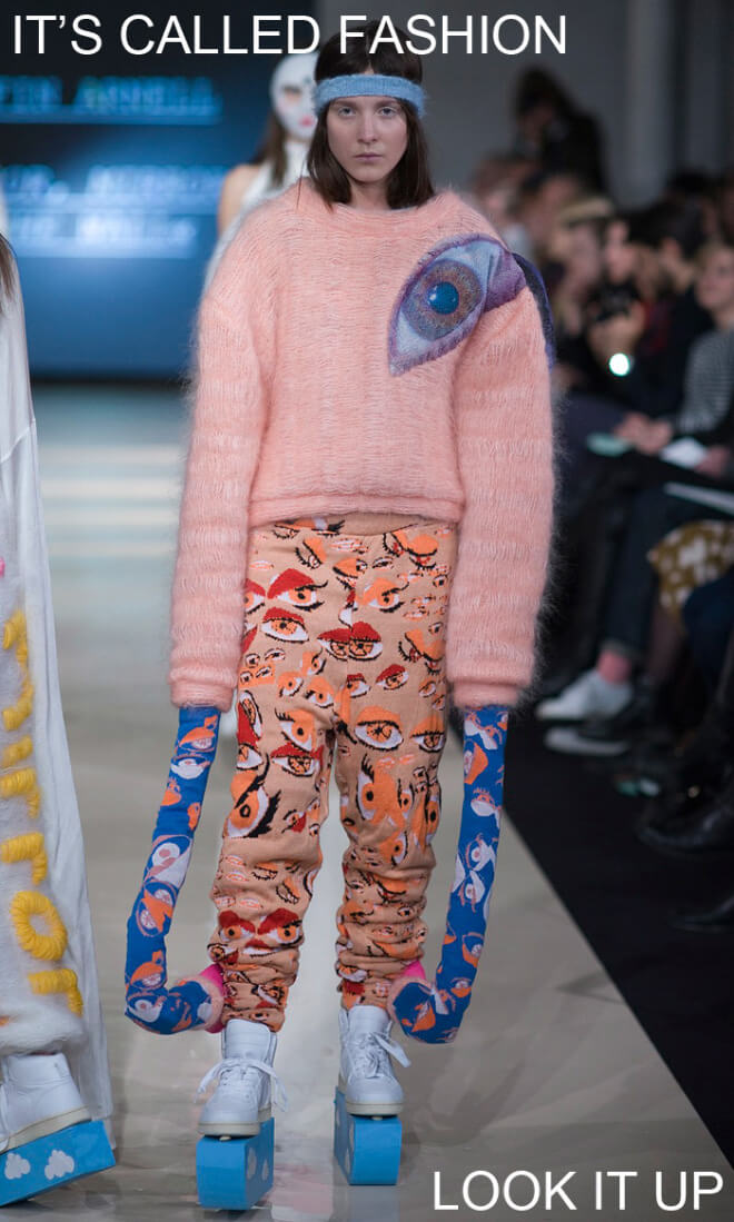 Peragaan Busana Ini Bikin Merinding